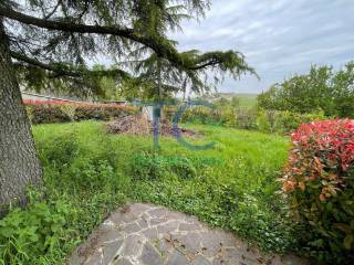 Villa in vendita a borgonovo val tidone strada corano