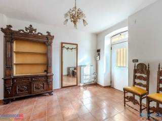 Casa indipendente in vendita a campomorone via primo cavallieri, 45