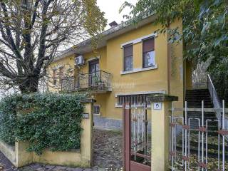 Villa in vendita a monticelli d'ongina via giacomo puccini