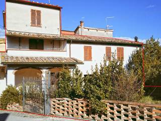 Villa all'asta a foiano della chiana via di cortona, foiano della chiana ar, italia