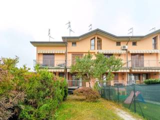 Villa a schiera in vendita a fontevivo via musini 28