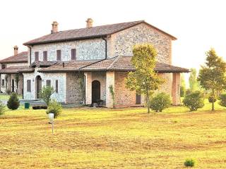 Casale in vendita a noceto strada provinciale di costamezzana