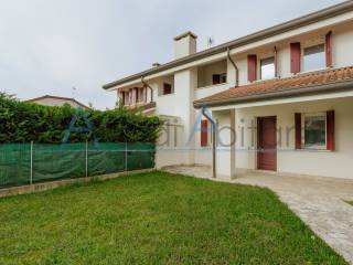 Villa bifamiliare in vendita a campolongo maggiore via guglielmo marconi