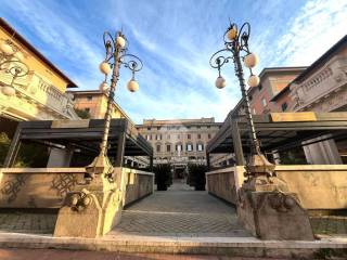 Negozio in vendita a montecatini-terme piazza del popolo, 1