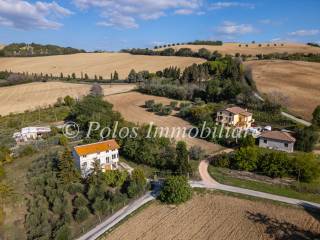 Casa indipendente in vendita a fermo contrada castiglione, 18