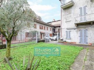 Casa indipendente in vendita ad annone di brianza via san cristoforo, 12