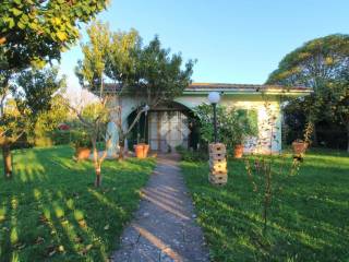 Villa in vendita a porto recanati via marco polo, 118