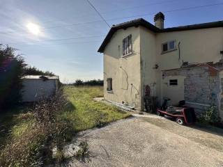 Casa indipendente in vendita ad abano terme via giarre, 1