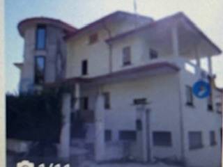 Villa all'asta a bisignano via mastro d'alfio, 11, 87043 bisignano cs, italia