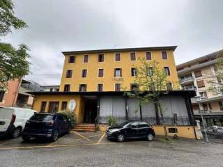 Albergo all'asta a vittorio veneto viale trento e trieste