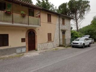 Casa indipendente in vendita a contigliano via san bernardo da chiaravalle 128