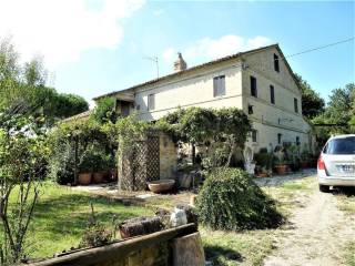 Cascina in vendita a montecosaro via san lorenzo