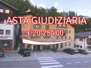 Negozio all'asta a val di zoldo via roma, snc