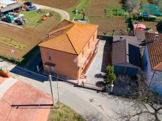 Appartamento in vendita a roseto degli abruzzi contrada santa lucia, 16