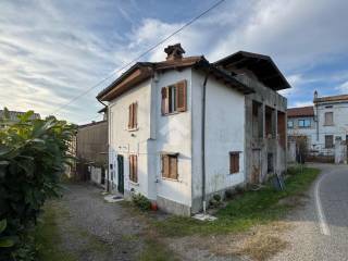 Casa indipendente in vendita a montù beccaria località casa borsoni, 21