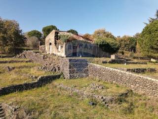 Terreno residenziale in vendita a viagrande via alcide de gasperi, 26