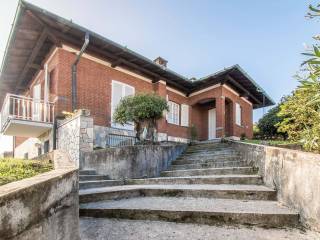 Villa bifamiliare in in vendita da privato a cerro maggiore via cesare beccaria