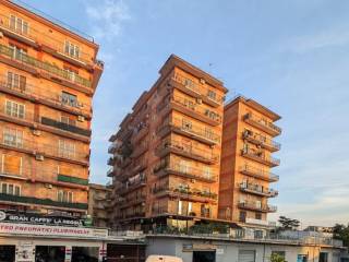 Garage in vendita a san nicola la strada viale carlo iii di borbone