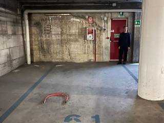 Posto auto in vendita a gallarate viale vittorio veneto, 8