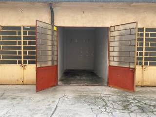 Garage in affitto a torino via don leonardo murialdo, 42