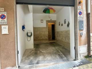 Garage in vendita a ragusa via massimo d'azeglio, 30