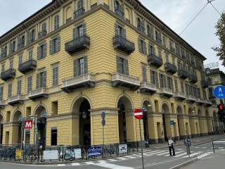 Appartamento in in vendita da privato a torino piazza carlo felice, 85