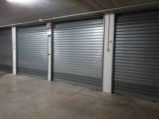 Garage in affitto a bitritto via carlo alberto, 108