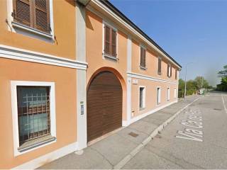 Garage in vendita a cremona via ca' del ferro, 35