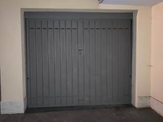 Garage in affitto a padova via gualchiere, 4