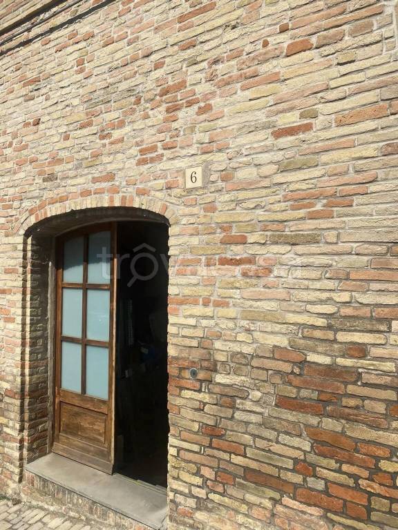 immagine annuncio 1 di 9