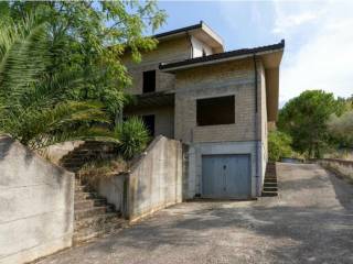 Villa bifamiliare in in vendita da privato a collecorvino via po