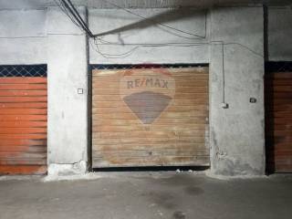 Garage in vendita a lentini via libertà, 41