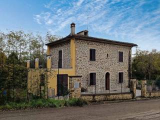 Villa in vendita ad arezzo via padre teodosio, 23