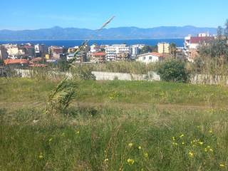 Terreno residenziale in vendita a reggio di calabria contrada dei bergamotti, 44