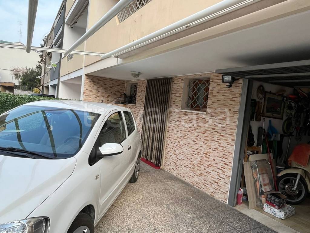 immagine annuncio 11 di 12
