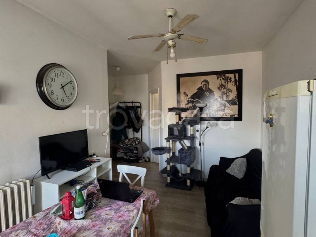 Agesta: 5 annunci immobiliari - TrovaCasa