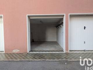 Garage in vendita a borgio verezzi viale cristoforo colombo, 32