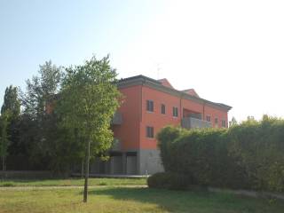 Garage in vendita a ferrara via pontegradella, 431/c