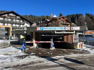 Garage in vendita a pinzolo piazzetta brenta alta, 23