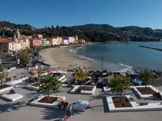 Negozio in affitto a lerici via paolo mantegazza s.n.c.