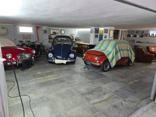 Garage in vendita a rimini via del crocifisso