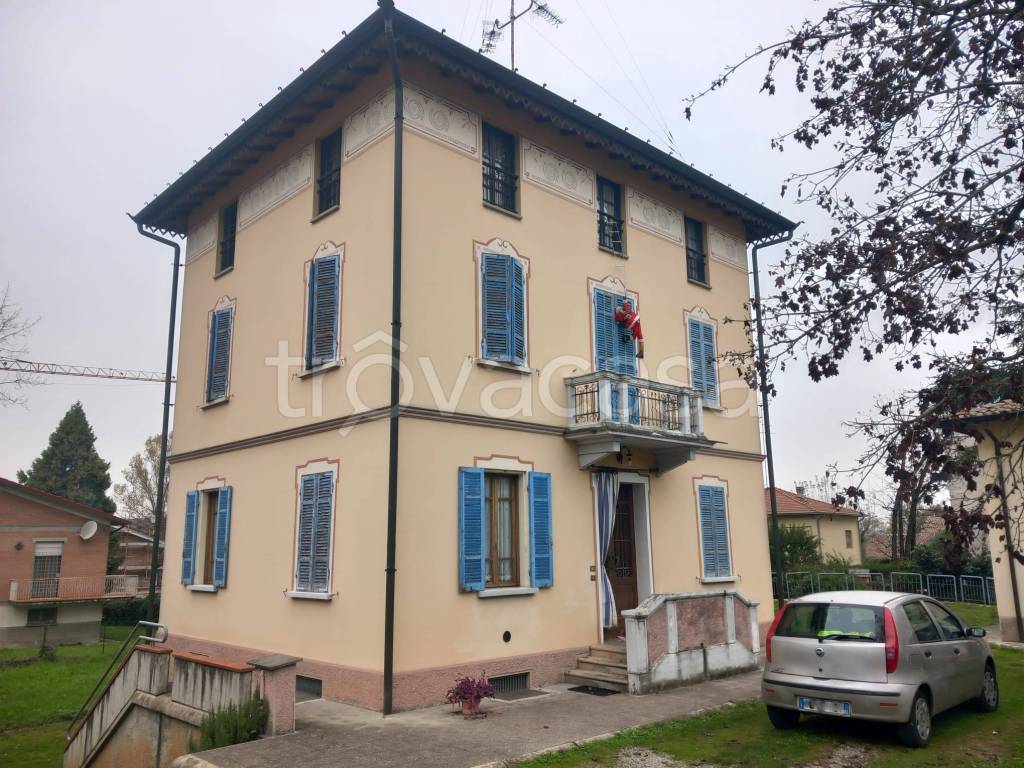 immagine annuncio 1 di 14