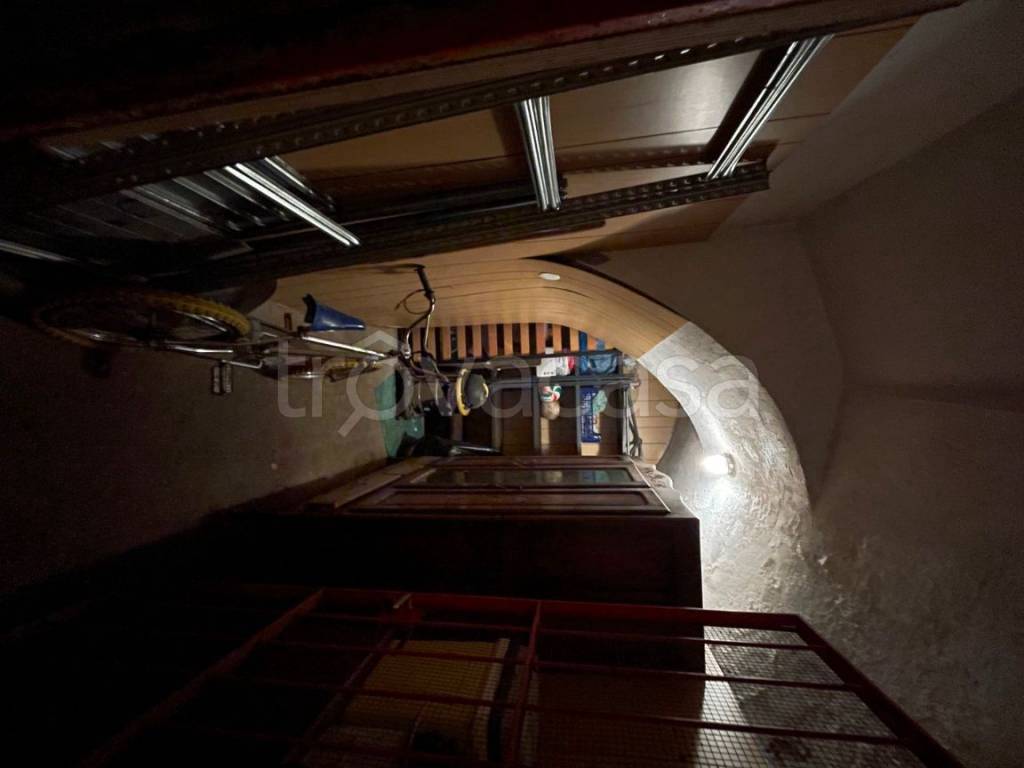 immagine annuncio 11 di 12