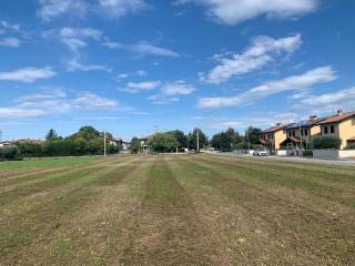 Terreno residenziale in vendita a mariano del friuli via giuseppe ungaretti s.n.c.