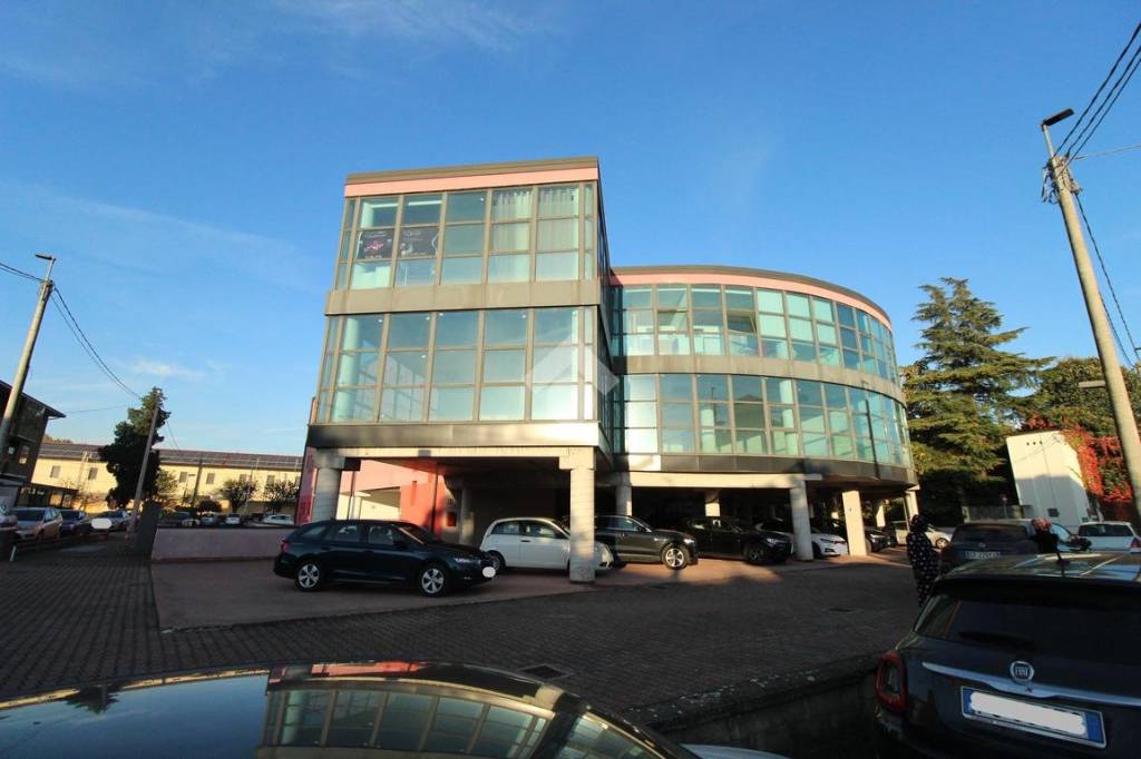 immagine annuncio 1 di 14