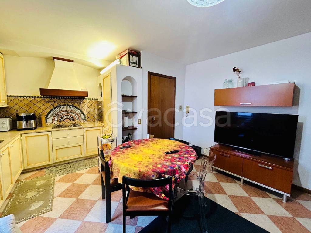 immagine annuncio 1 di 6