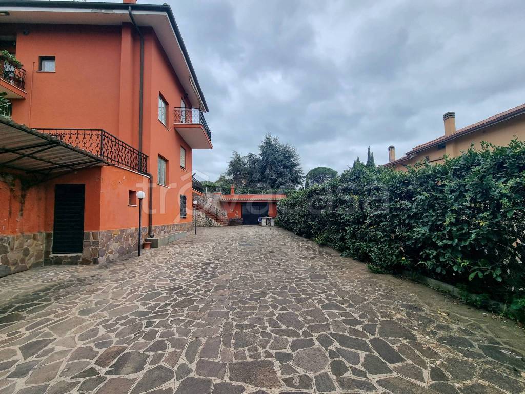 immagine annuncio 11 di 13