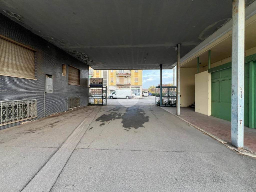 immagine annuncio 2 di 12