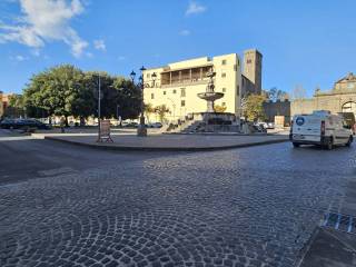 Negozio in affitto a viterbo via giacomo matteotti