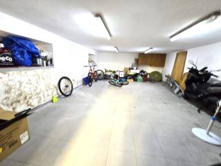 Garage in affitto a pozzuoli traversa miliscola 1